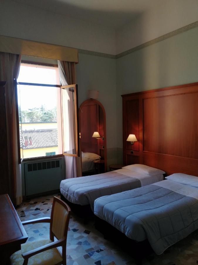 Hotel Antico Borgo Риоло Терме Екстериор снимка