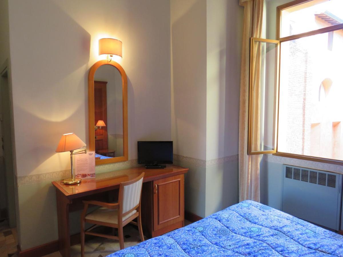 Hotel Antico Borgo Риоло Терме Екстериор снимка